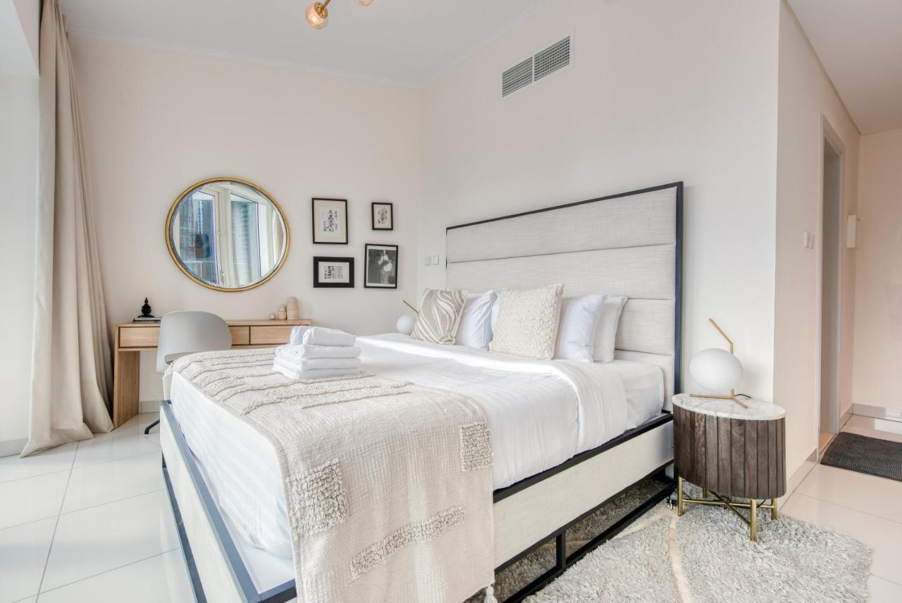 Maison Privee - Aesthetic Apt With Stunning View In Luxurious Building Apartamento Dubái Exterior foto